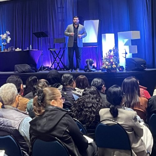 La presencia de 100 Ladrillos junto a Alejandro Saracho